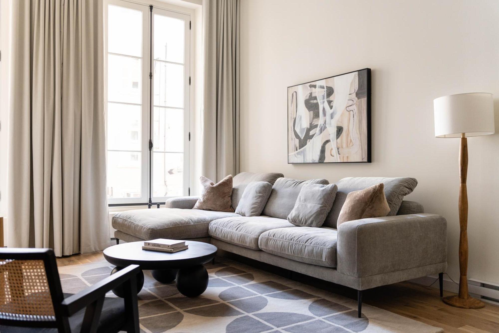 Maison Place Jacques-Cartier By Luxury In Transit Montreal Exterior photo